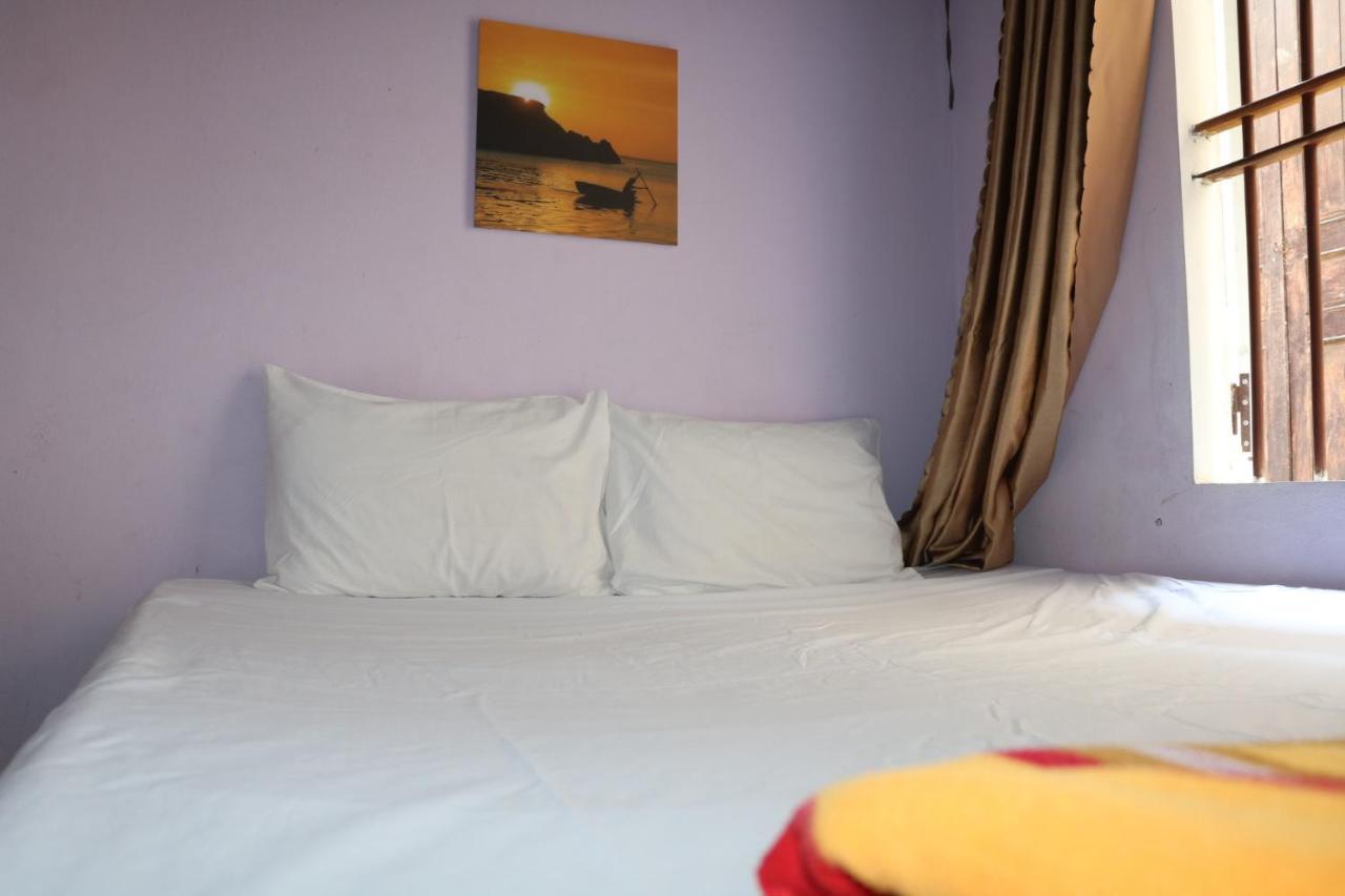 Hiep Tung Homestay Tân Hiệ Exterior foto
