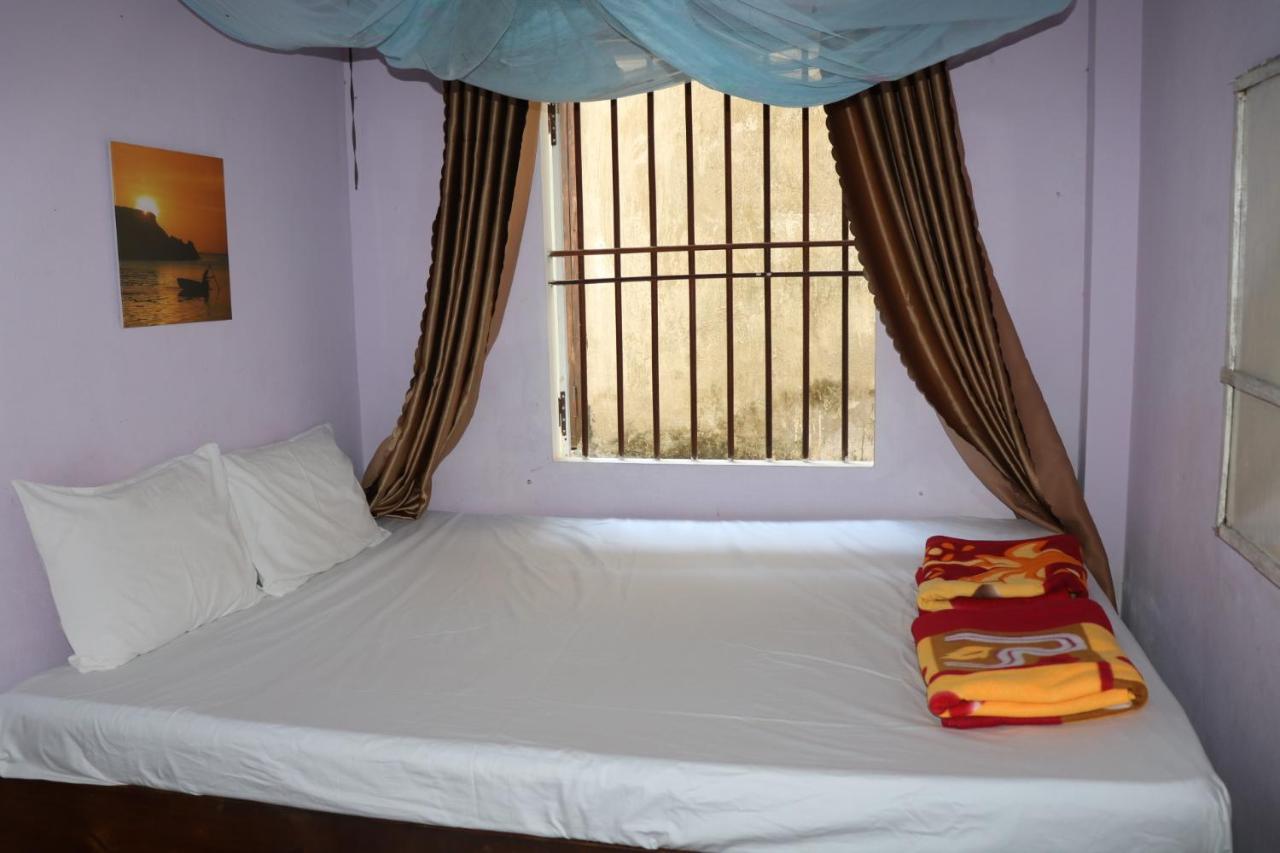 Hiep Tung Homestay Tân Hiệ Exterior foto